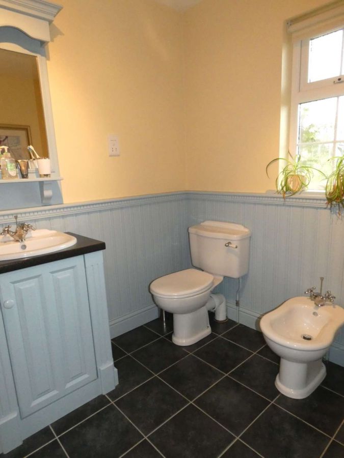 Carnfeogue Lodge , 156a Ballinlea Road