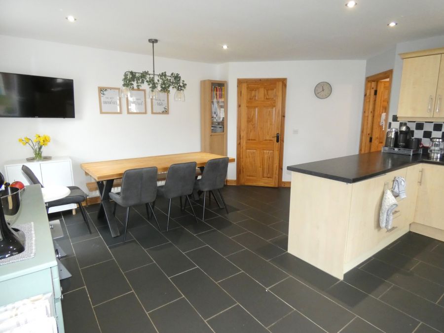 27 Knock Eden Avenue