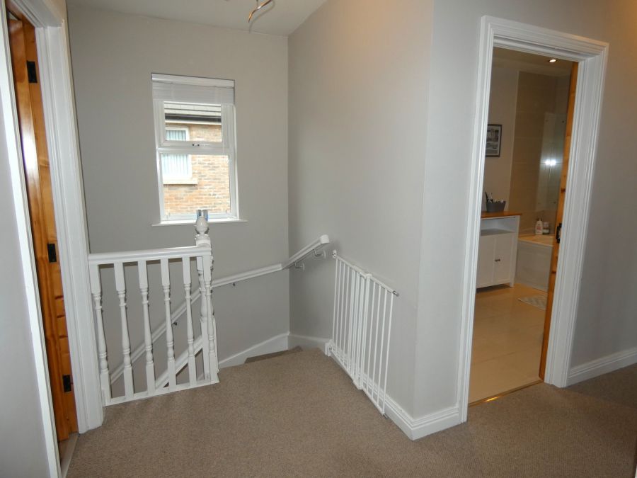 27 Knock Eden Avenue