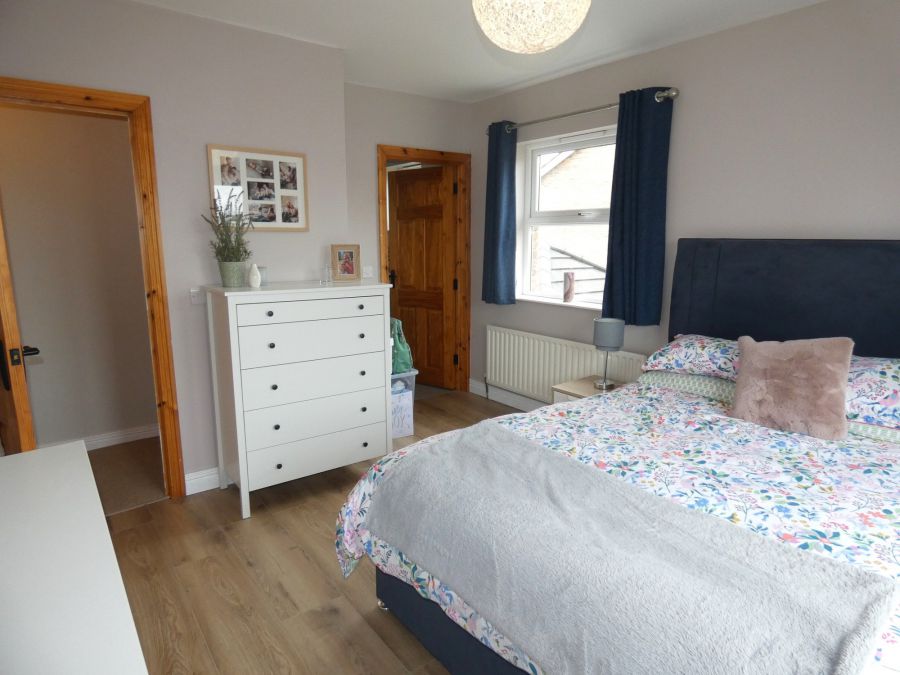 27 Knock Eden Avenue