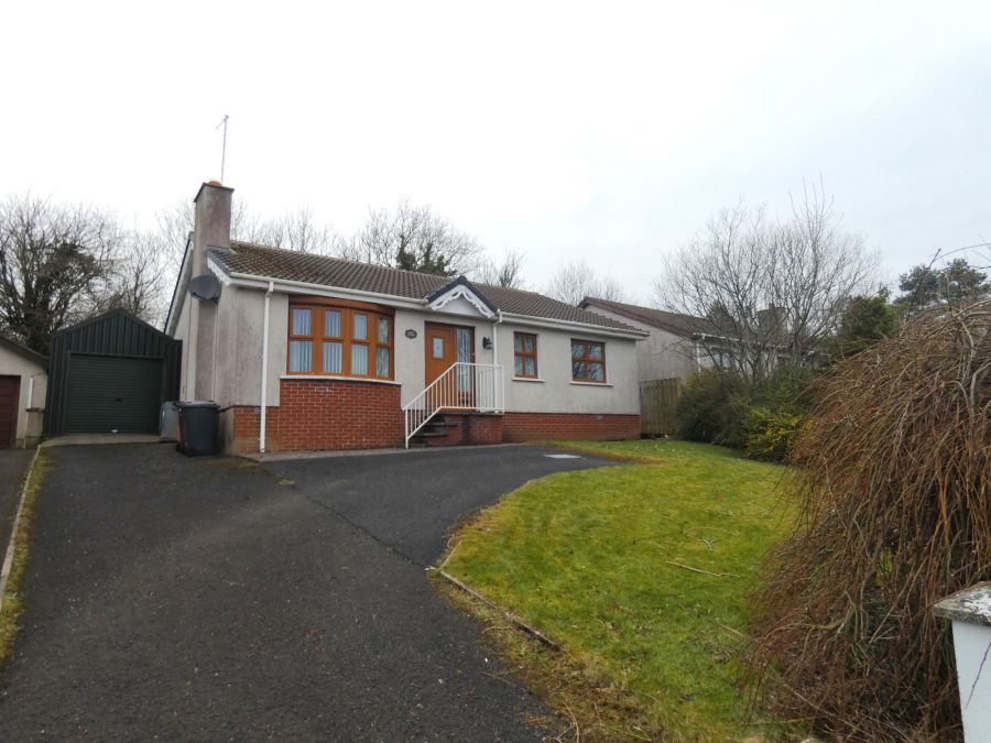 Clover Cottage, 20 Eastburn Crescent