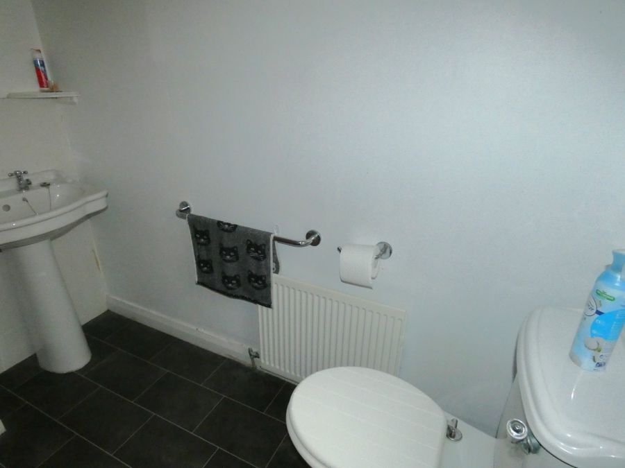 Clover Cottage, 20 Eastburn Crescent