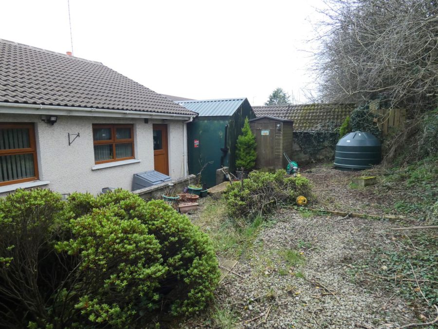 Clover Cottage, 20 Eastburn Crescent
