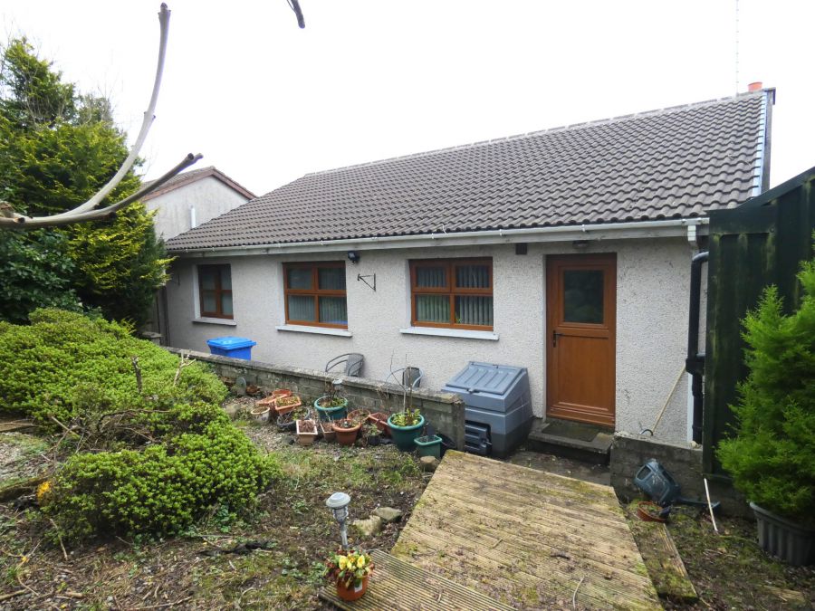 Clover Cottage, 20 Eastburn Crescent