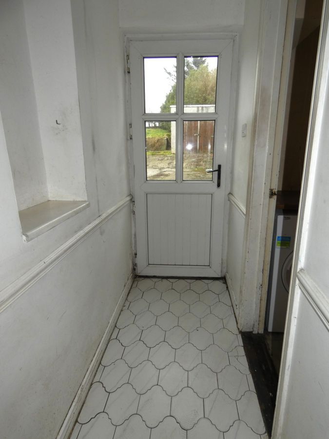 21 Farran Road