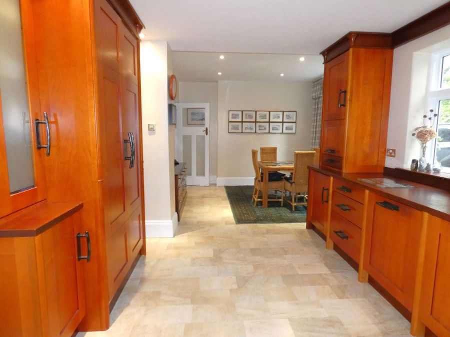 Wandeen, 70 Charlotte Street