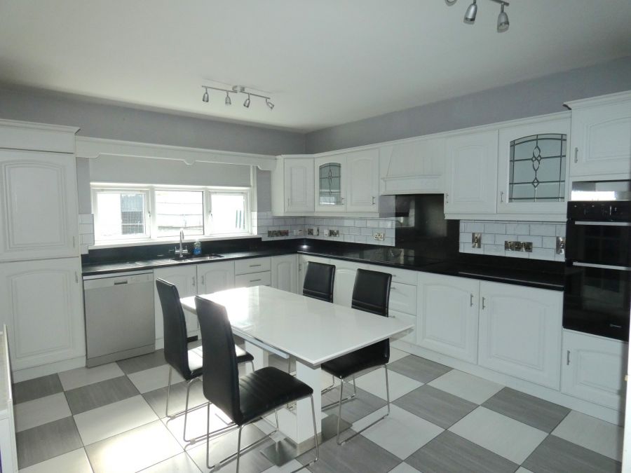 10 Coleraine Road