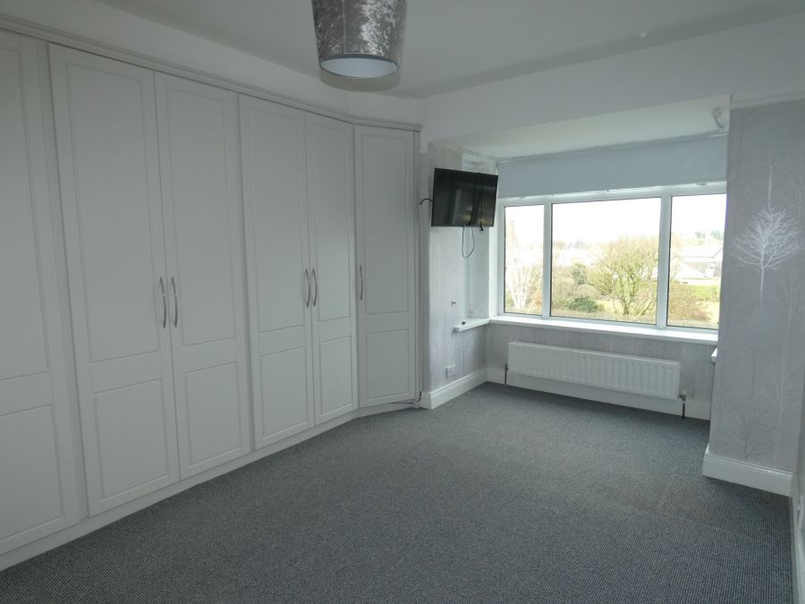 10 Coleraine Road