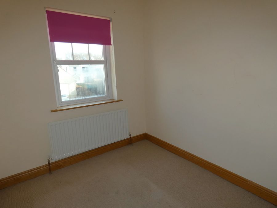 18 Edenmore Way