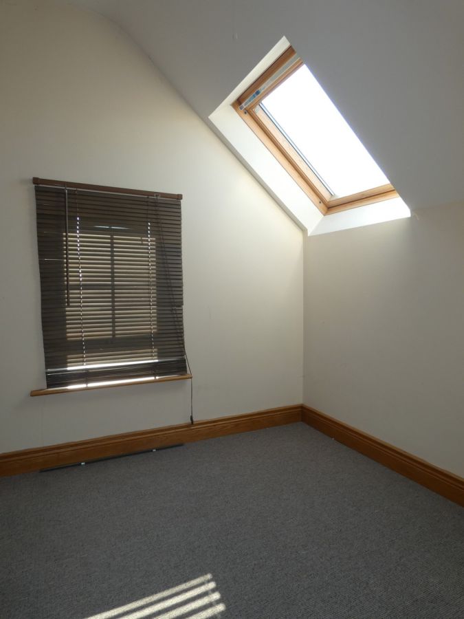 18 Edenmore Way