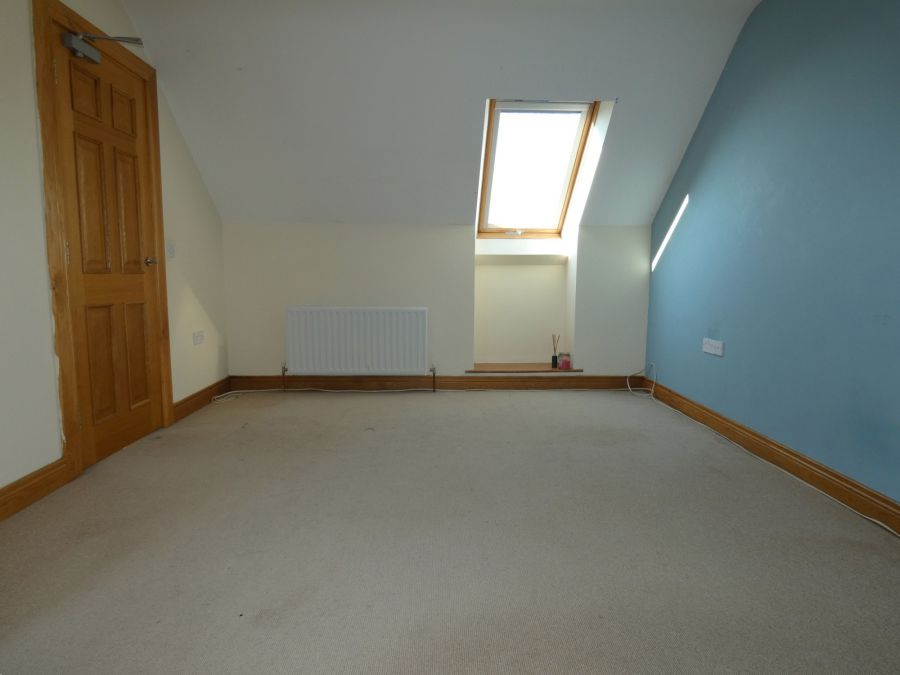 18 Edenmore Way