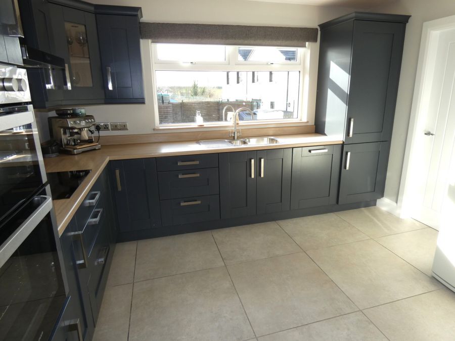3 Oakley Park