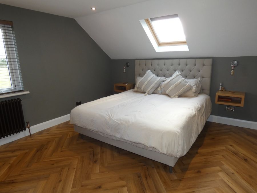 3 Oakley Park