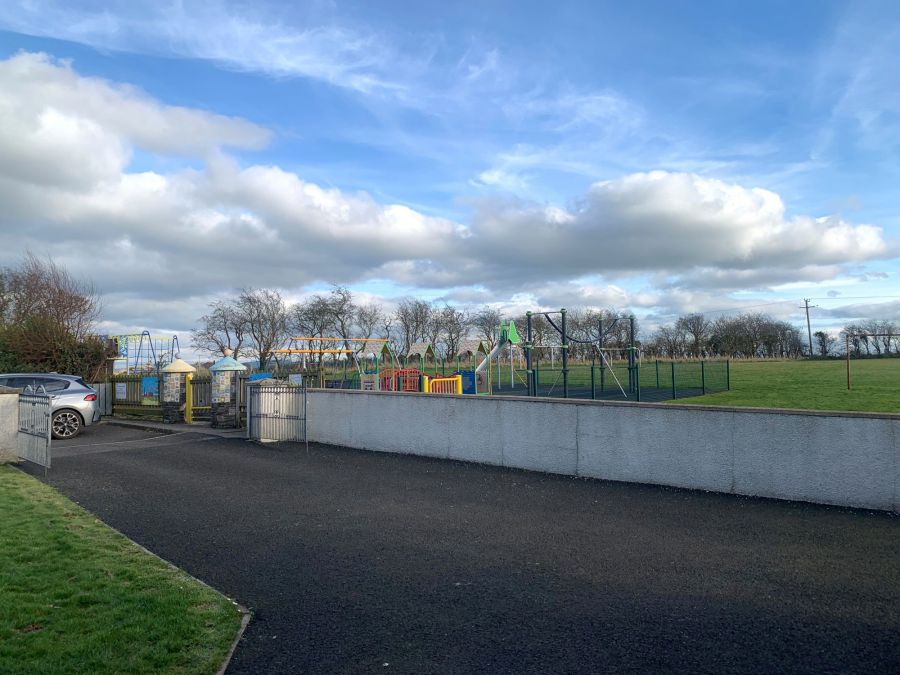 3 Oakley Park