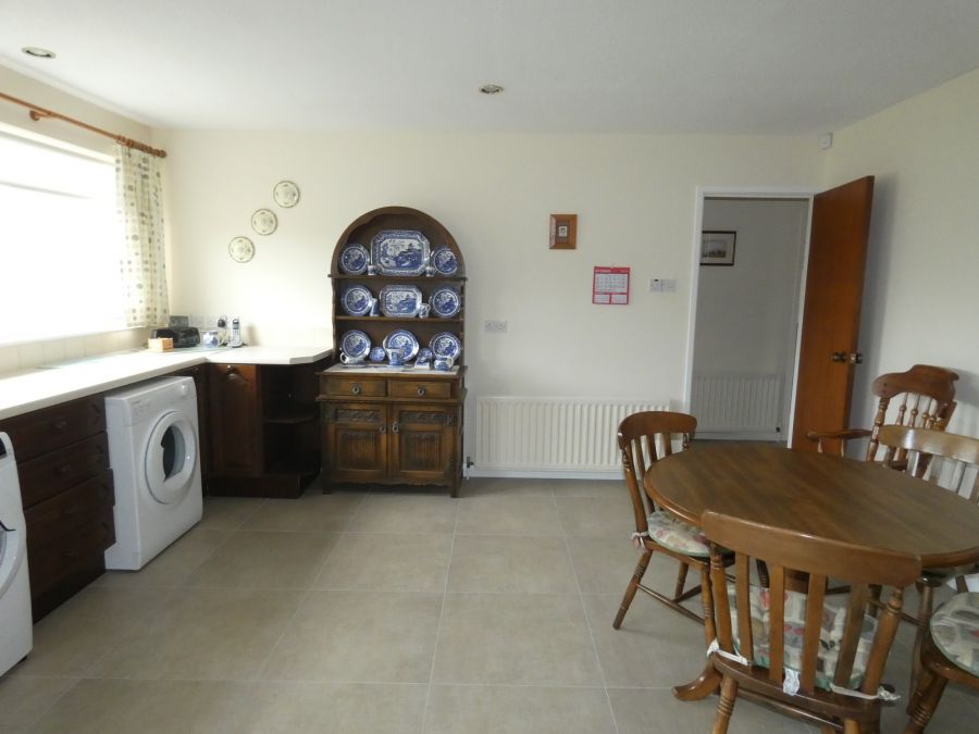 16 Greenhill Drive