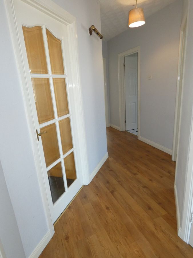 12 Kirkview Close