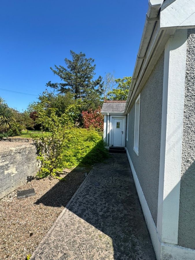 Blackberry Cottage , 56 Moneydig Road