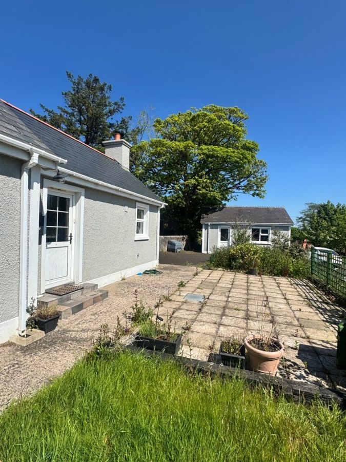 Blackberry Cottage , 56 Moneydig Road