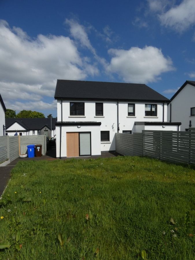 3 Millbrooke Avenue
