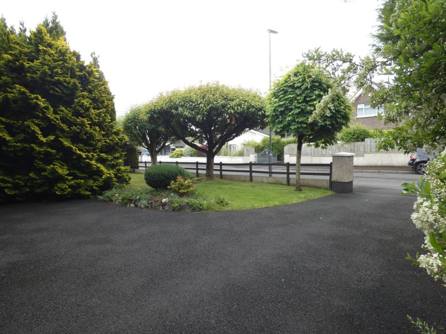 8 Beech Hill