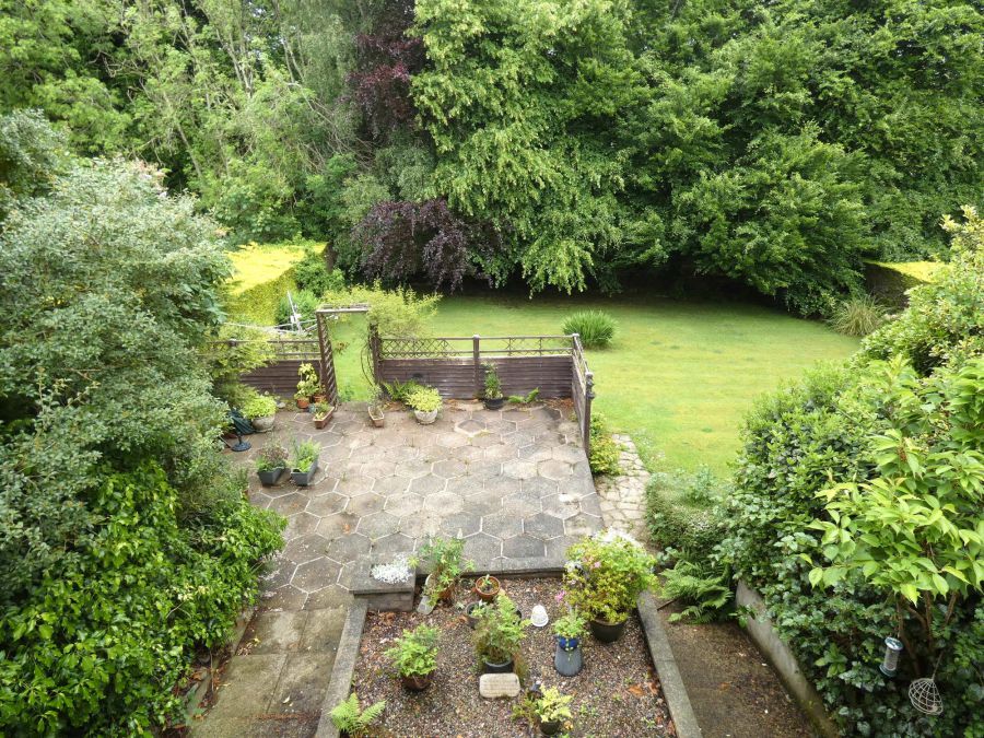 8 Beech Hill