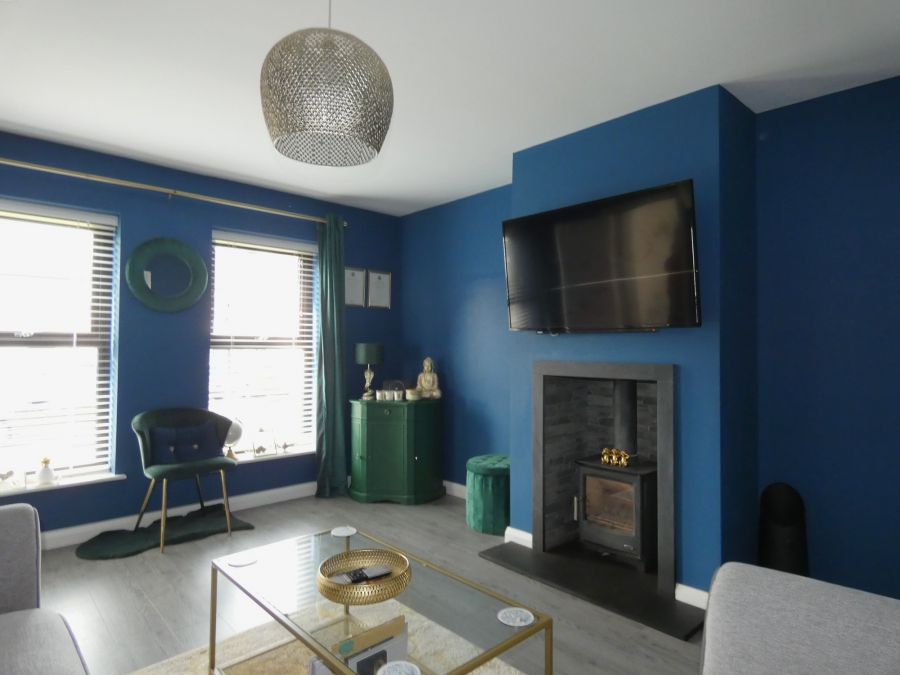 3 Millbrooke Close