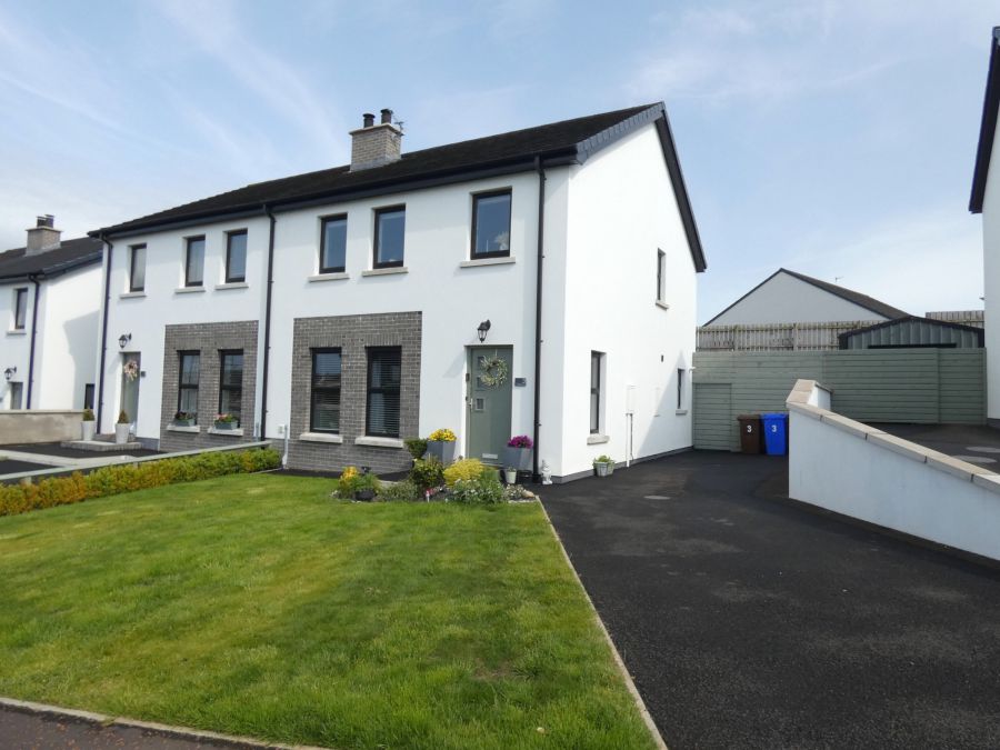 3 Millbrooke Close