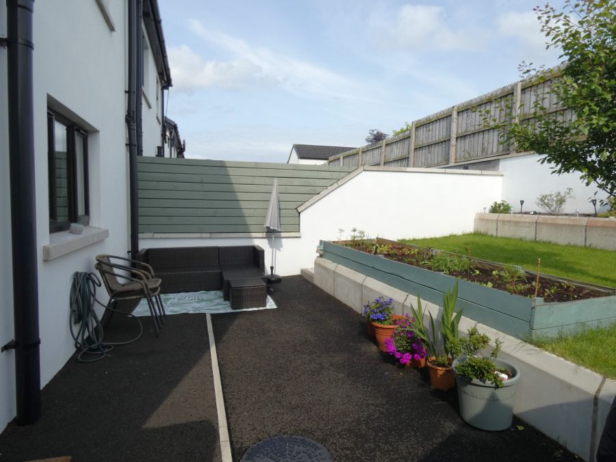 3 Millbrooke Close