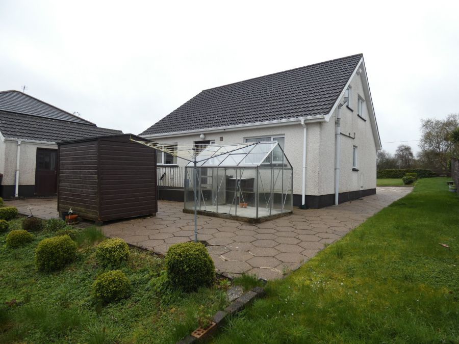 42 Ballindreen Road