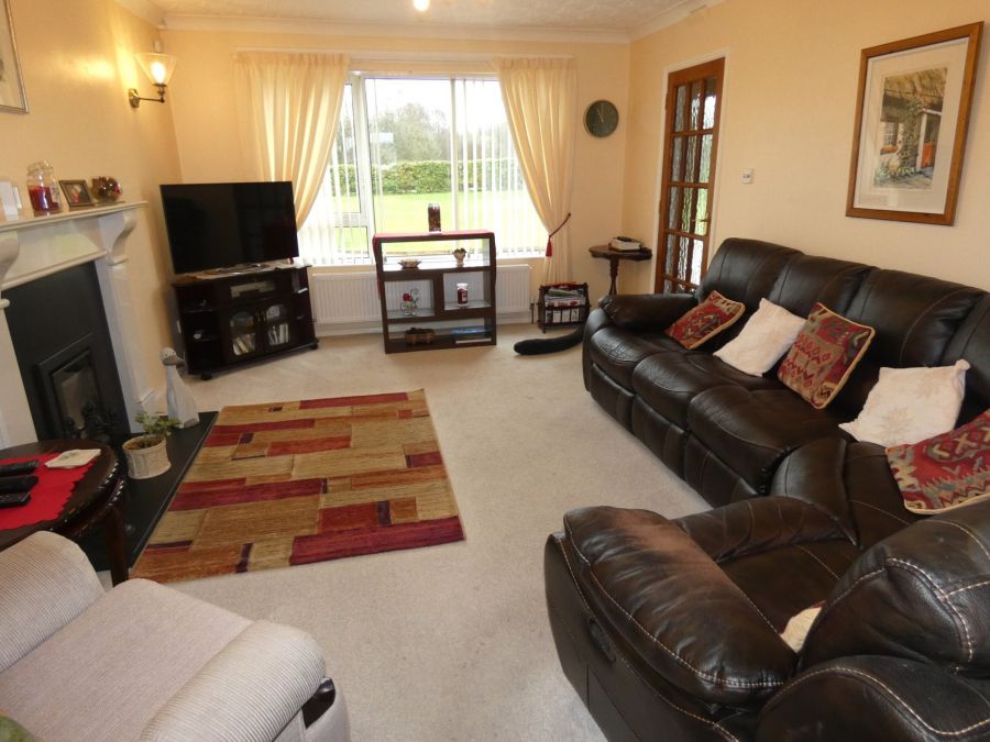 42 Ballindreen Road