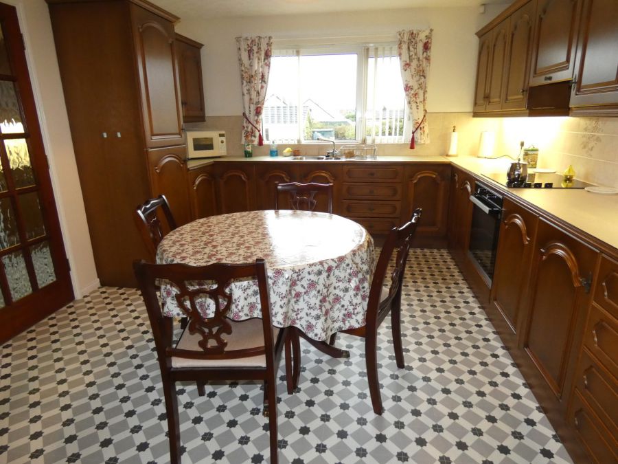 42 Ballindreen Road