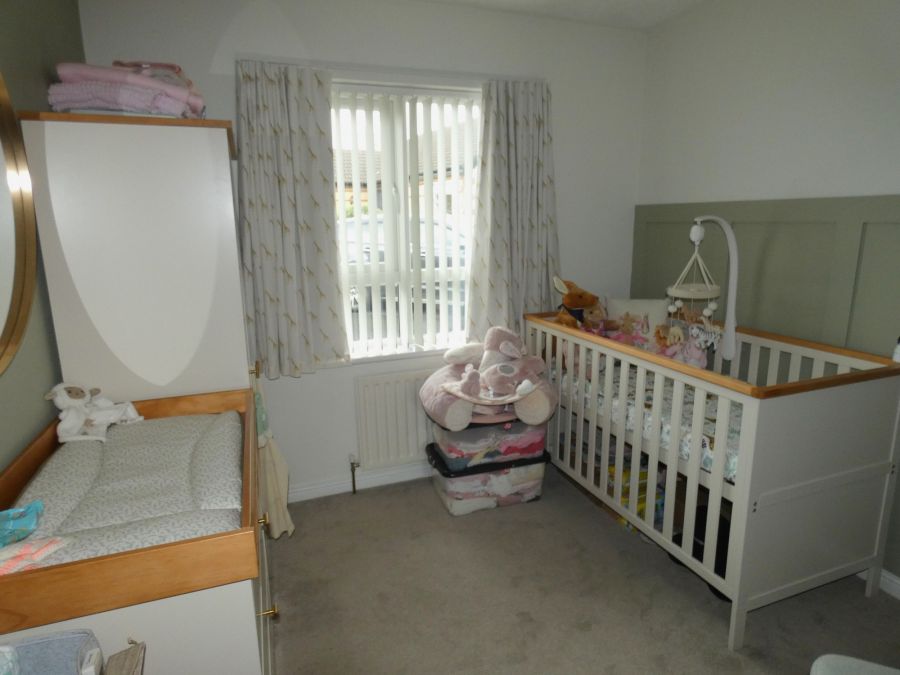 10 Castlehill Crescent
