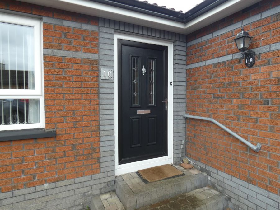 10 Castlehill Crescent