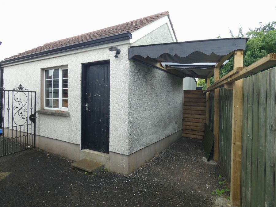 10 Castlehill Crescent