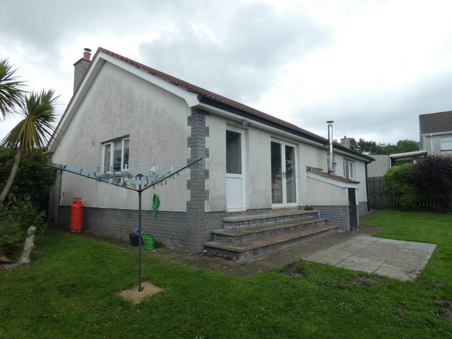 10 Castlehill Crescent