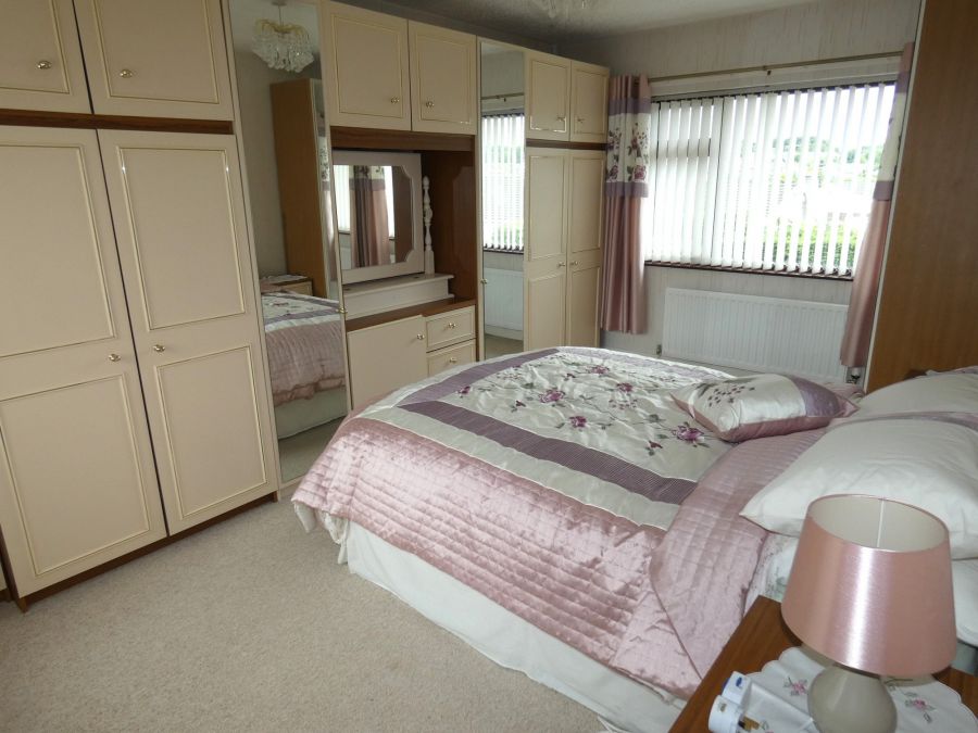 12 Kilraughts Road