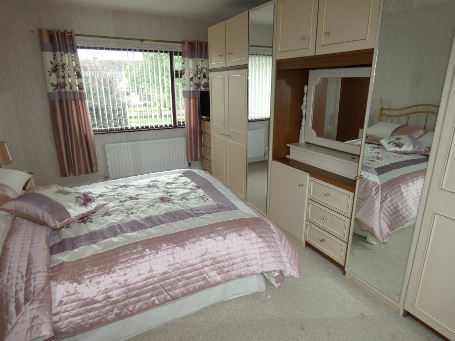 12 Kilraughts Road
