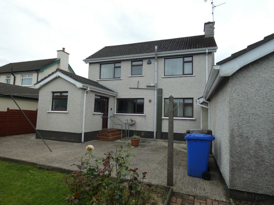 12 Kilraughts Road