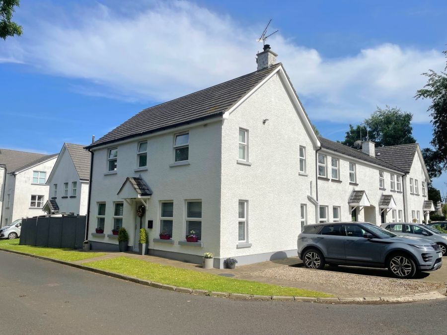8  Swallow Court