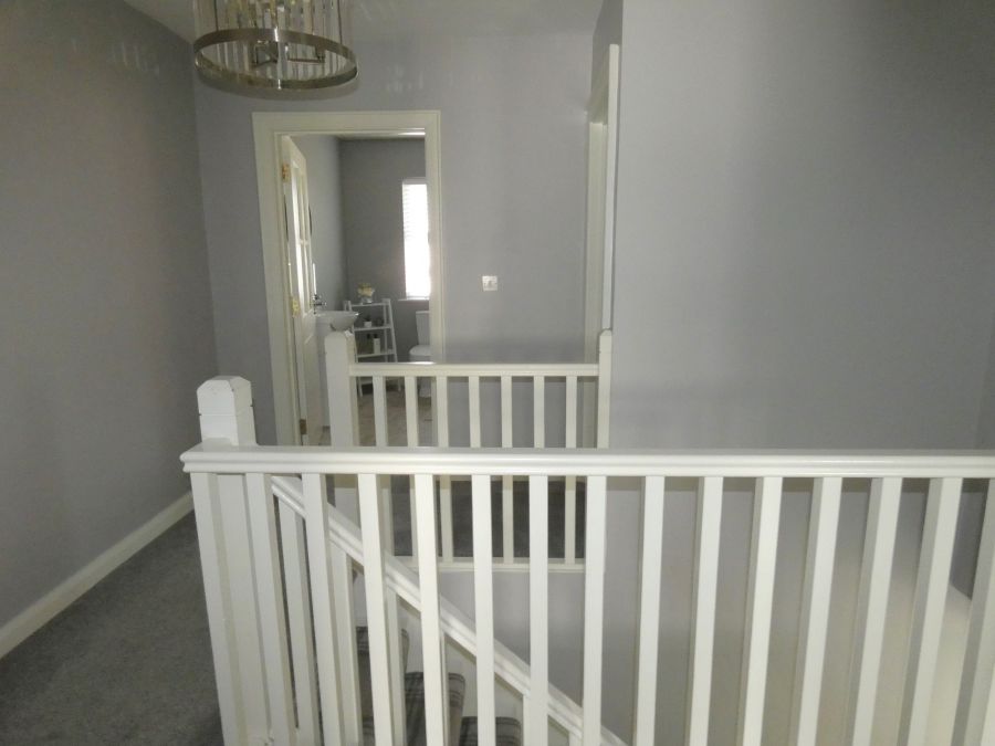 8 Swallow Court