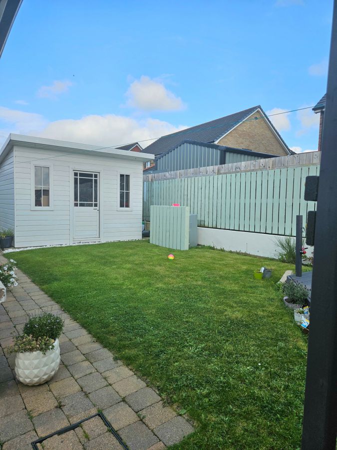 16 Station Cottages
