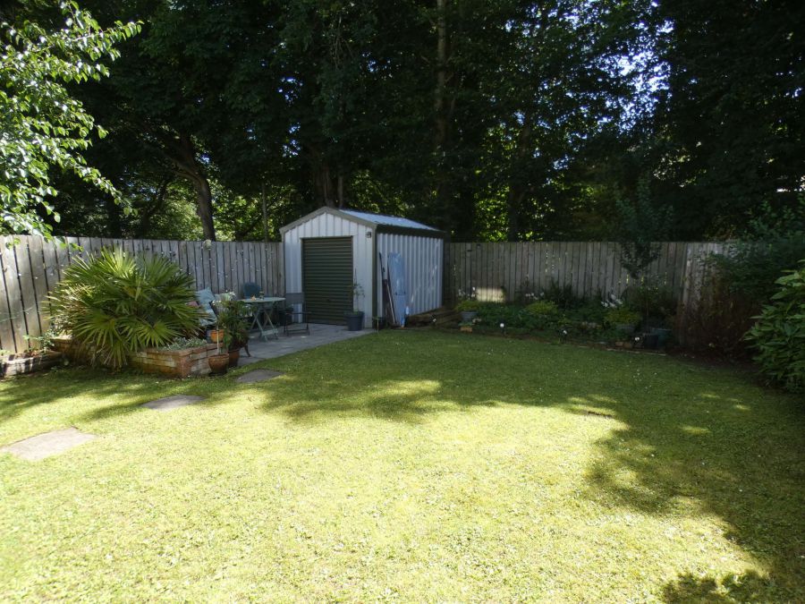 34 Castlewood Park