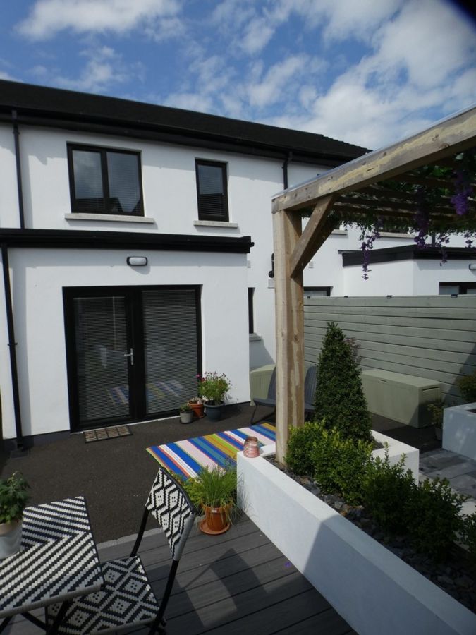 5 Millbrooke Avenue
