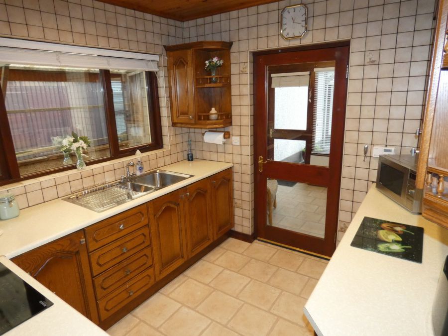 3 Meadow View