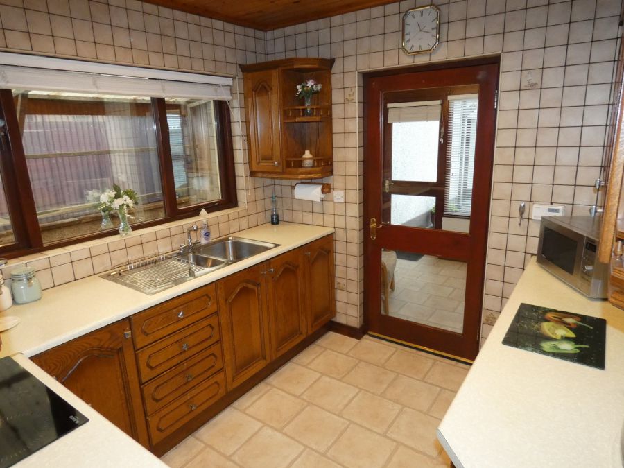 3 Meadow View