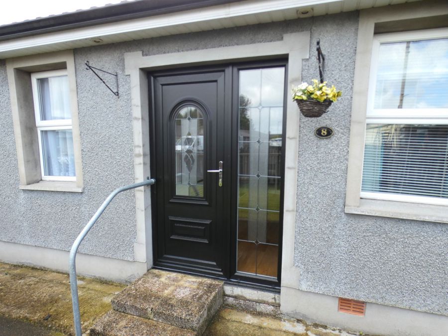 8 Mcclelland Park