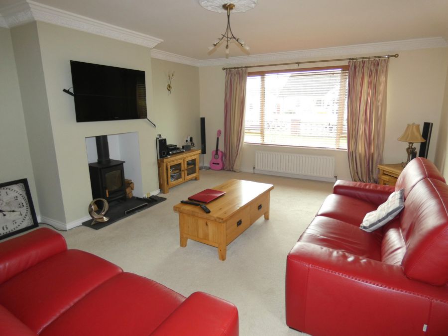 8 Ballynacree Avenue