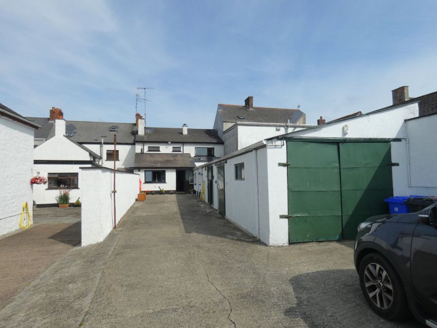 8 & 10  Coleraine Street