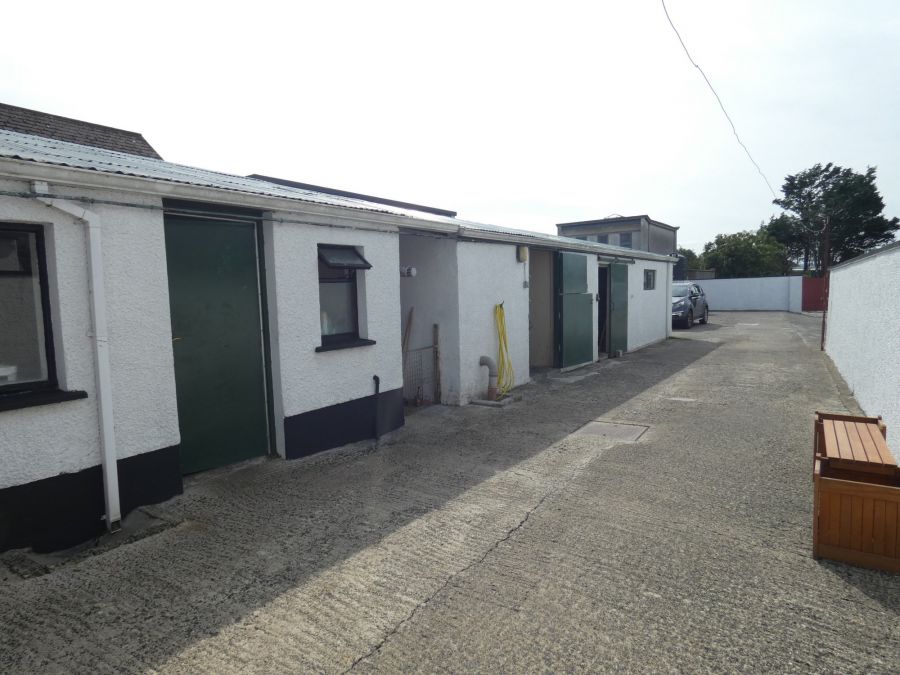 8 & 10  Coleraine Street