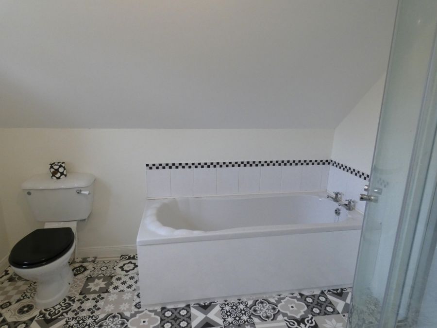 8 Kirkview Court